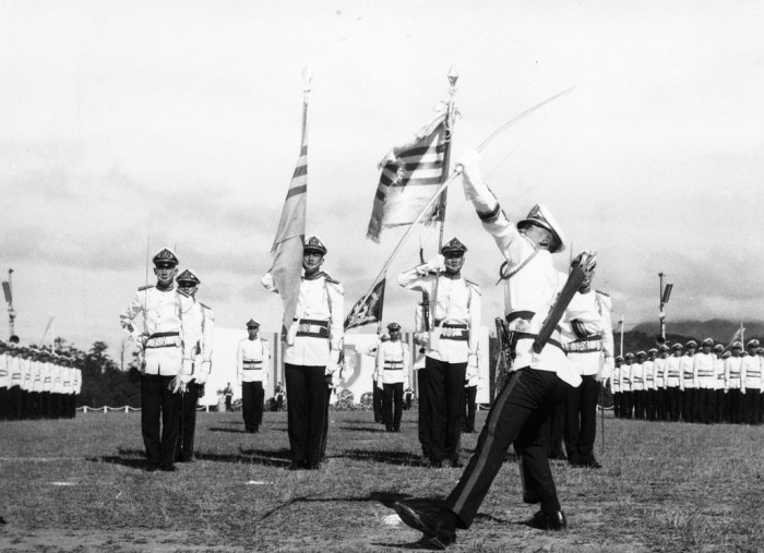 8175489800_543f822f89_b_zps9d15e9cd